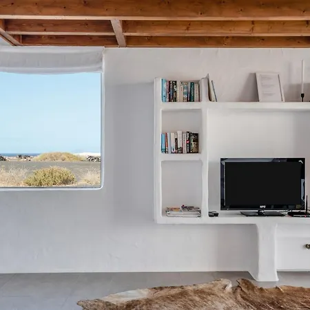 El Loft Holiday home Famara